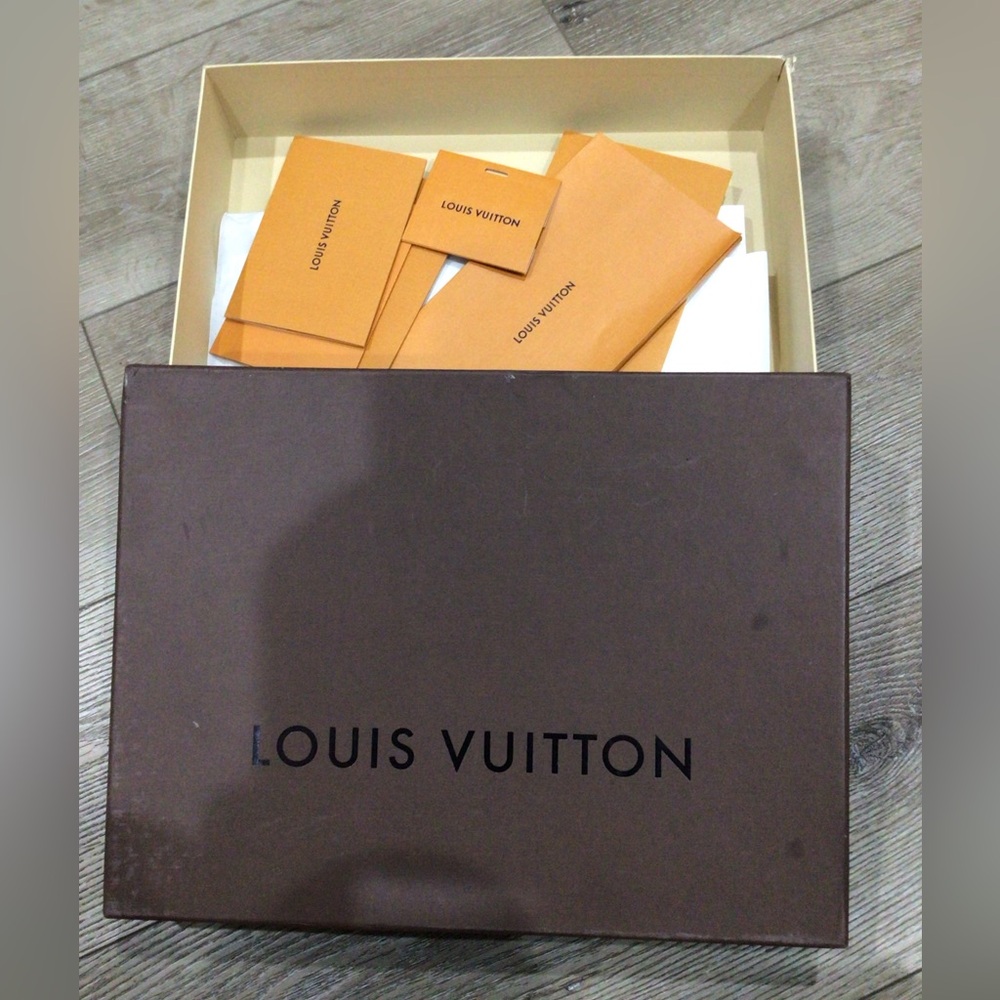 LOUIS VUITTON Card Receipt Holders (Set of 6) Various Sizes and Large Brown Box